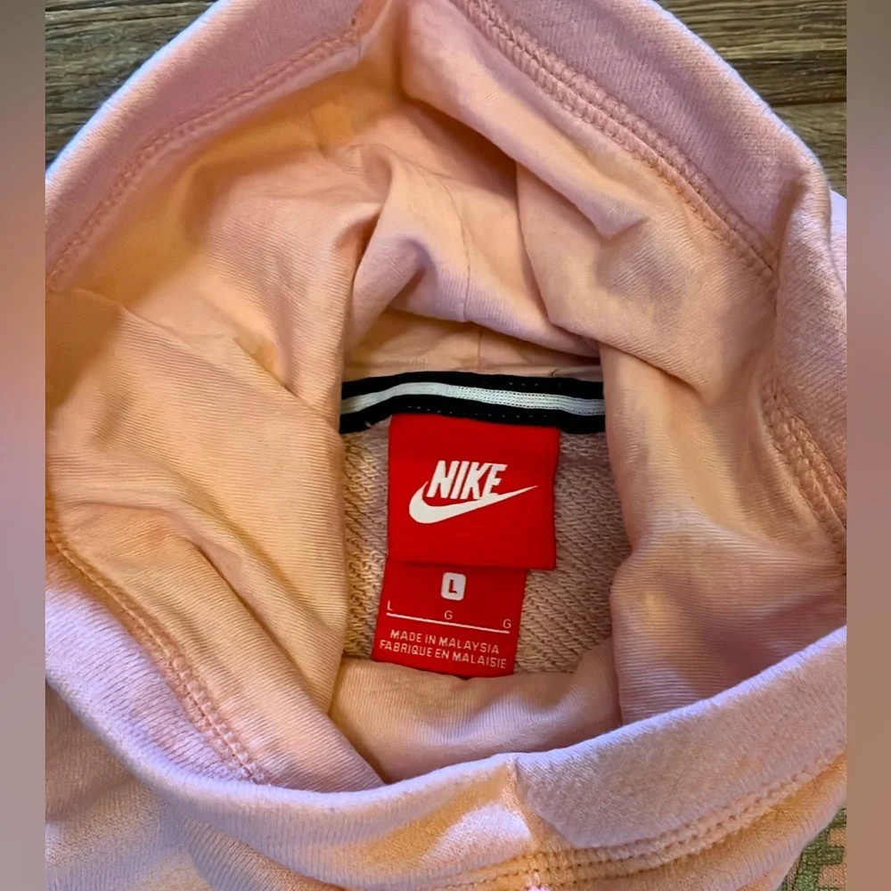 Nike Girls Cowl Neck Sleeveless Hoodie Peach Large